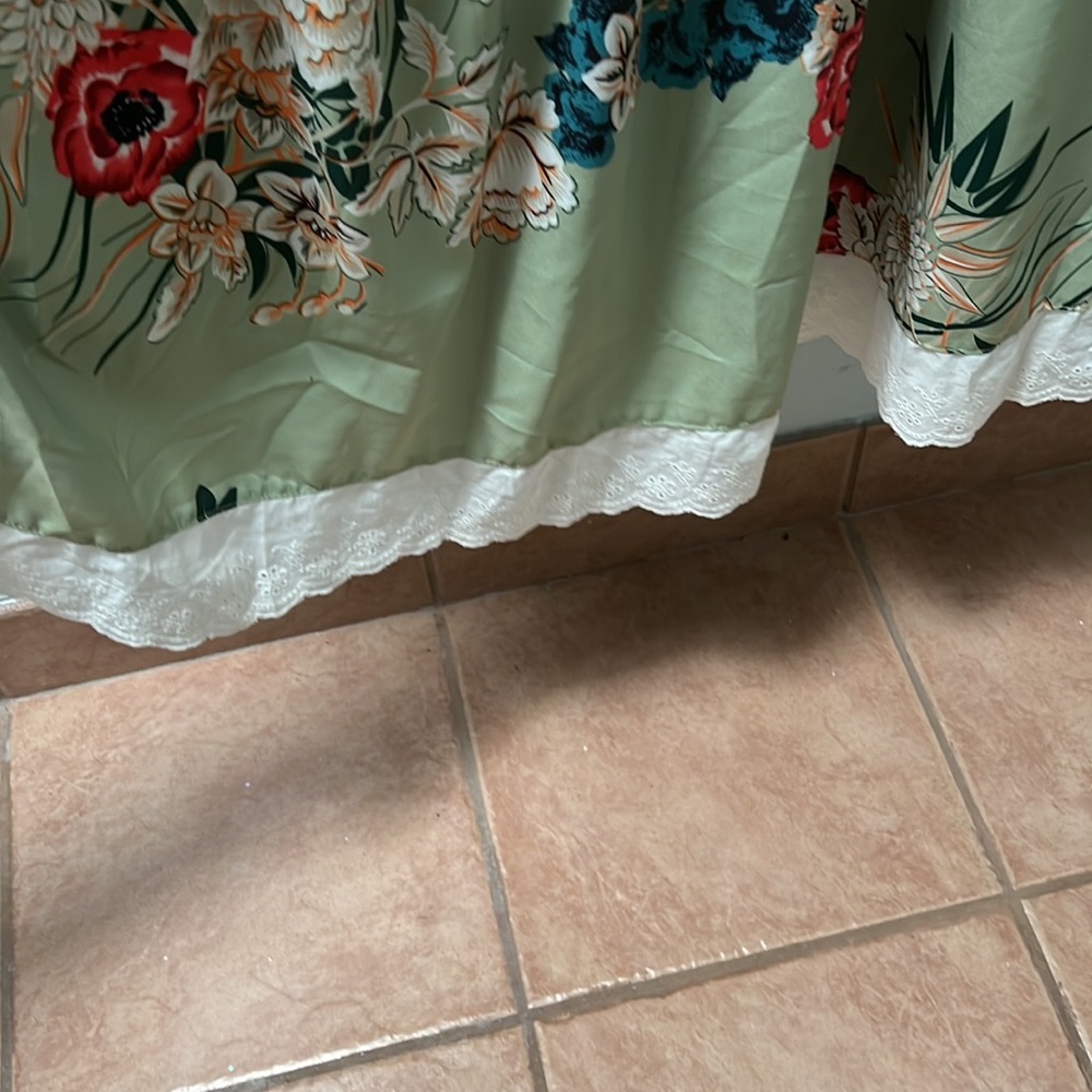 Spring maxi dress - Picture 3 of 3